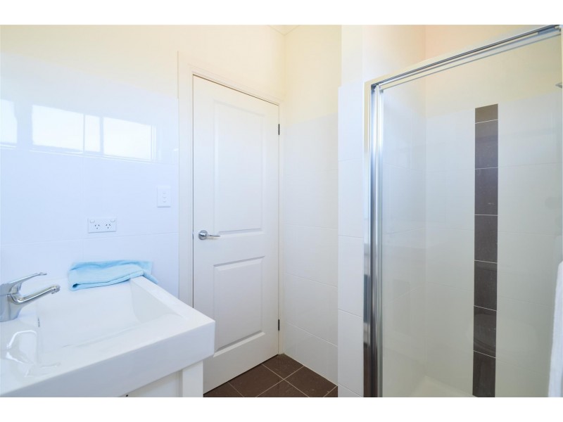 15B Condada Ave, Park Holme SA 5043