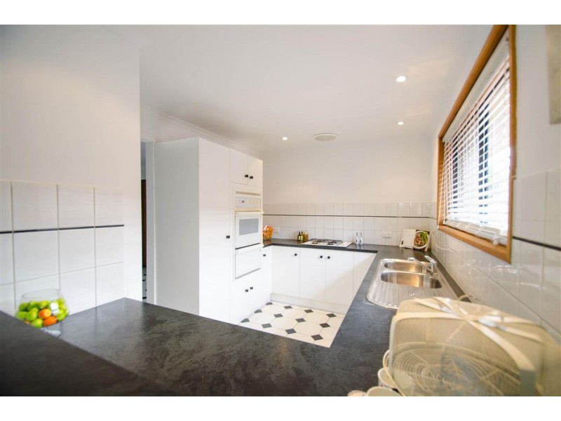 47 Barossa Way, Woodcroft SA 5162