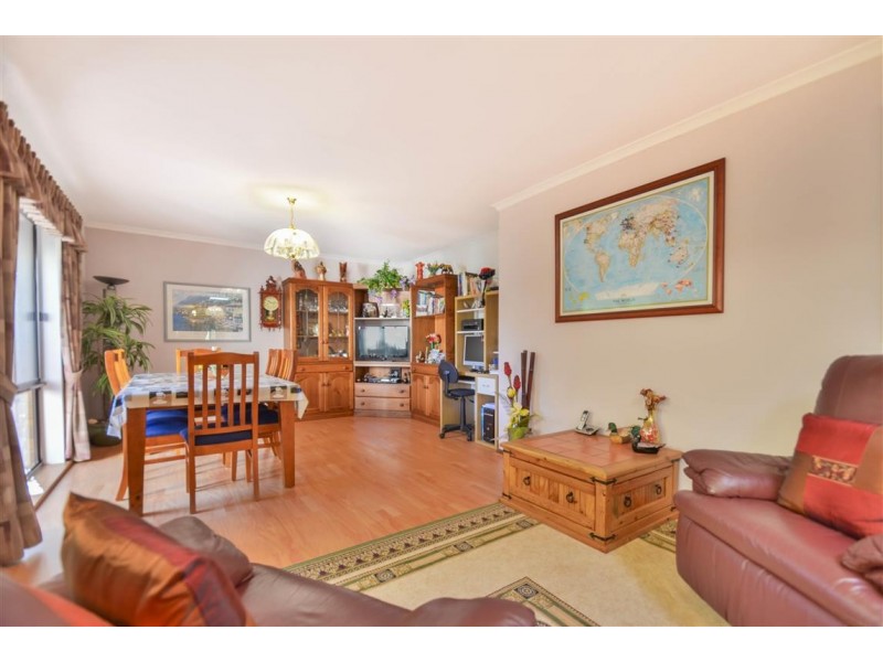 5 Todd Street, Woodcroft SA 5162