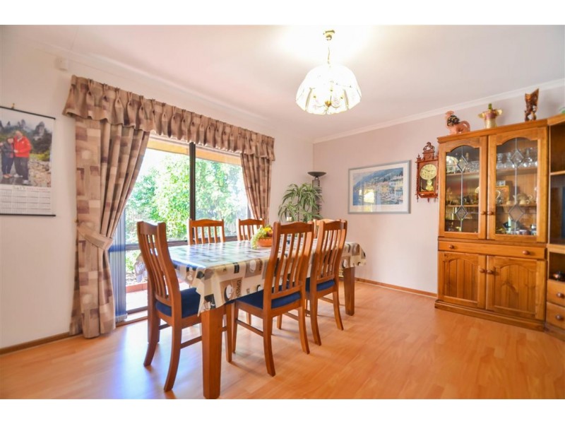 5 Todd Street, Woodcroft SA 5162