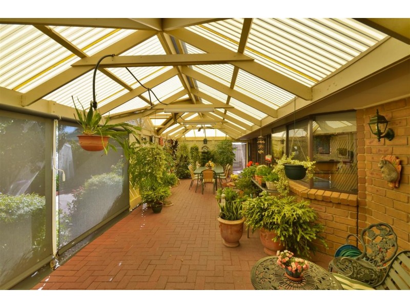 5 Todd Street, Woodcroft SA 5162