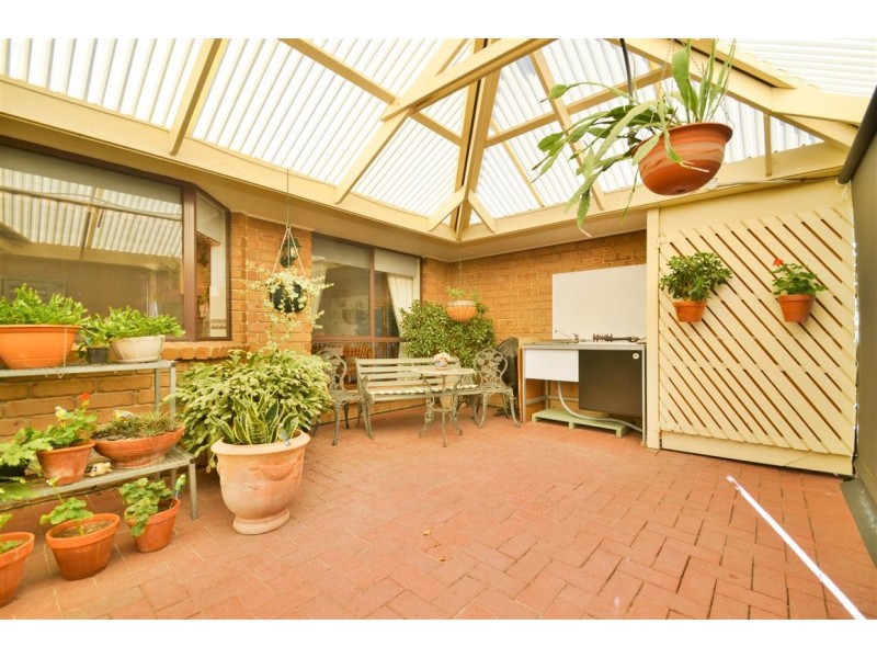 5 Todd Street, Woodcroft SA 5162