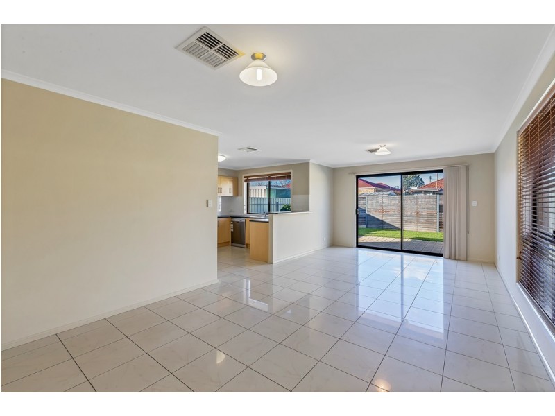 12 Beaumont Street, Clovelly Park SA 5042