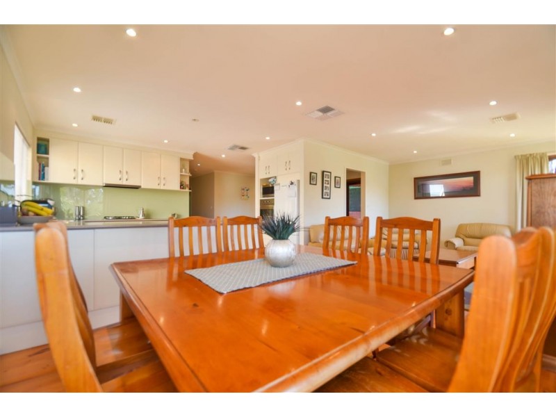 10 Gifford Terrace, Seaford SA 5169