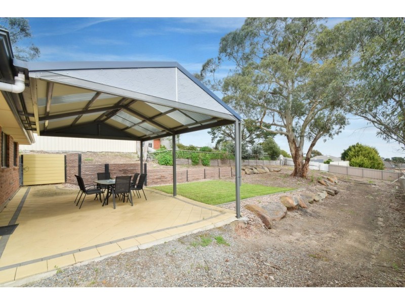 108a Oakridge Road, Aberfoyle Park SA 5159