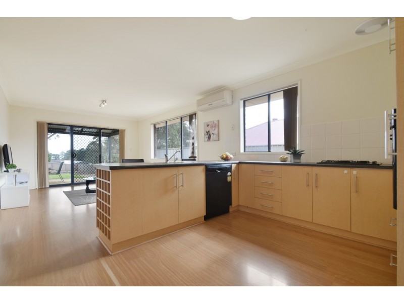 108a Oakridge Road, Aberfoyle Park SA 5159