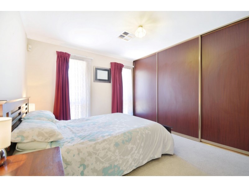 38 Leonard Road, Morphett Vale SA 5162