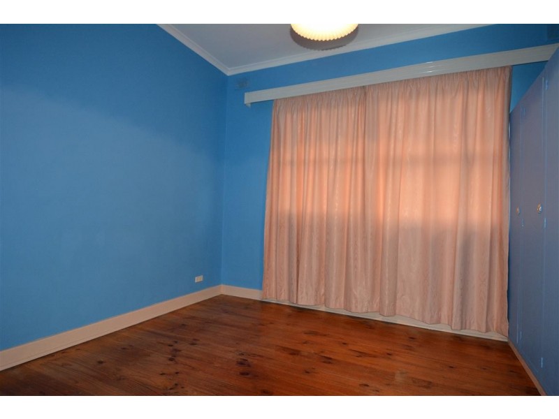 6 Wahratta Avenue, Morphett Vale SA 5162