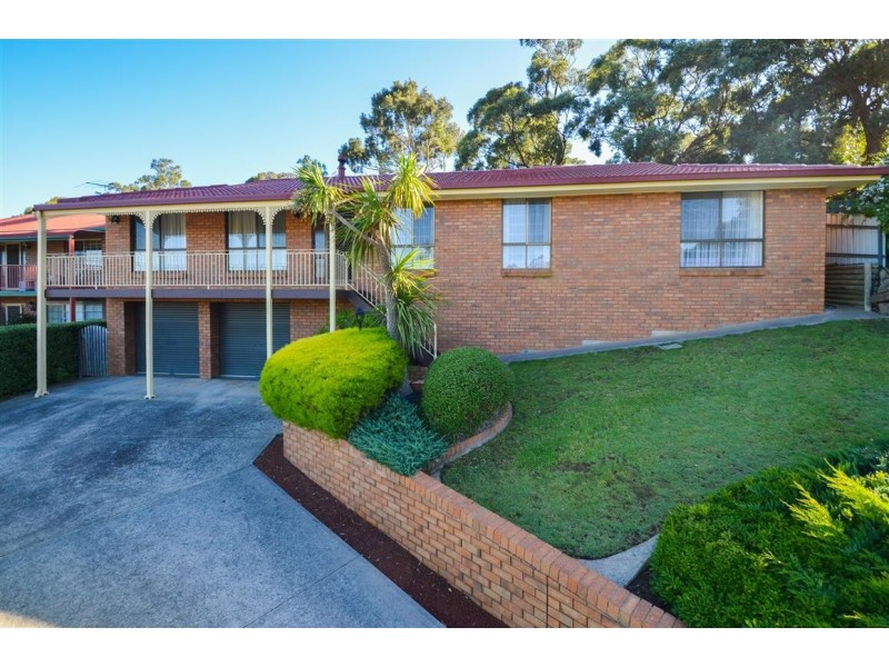 6 Challenger Court, Happy Valley SA 5159
