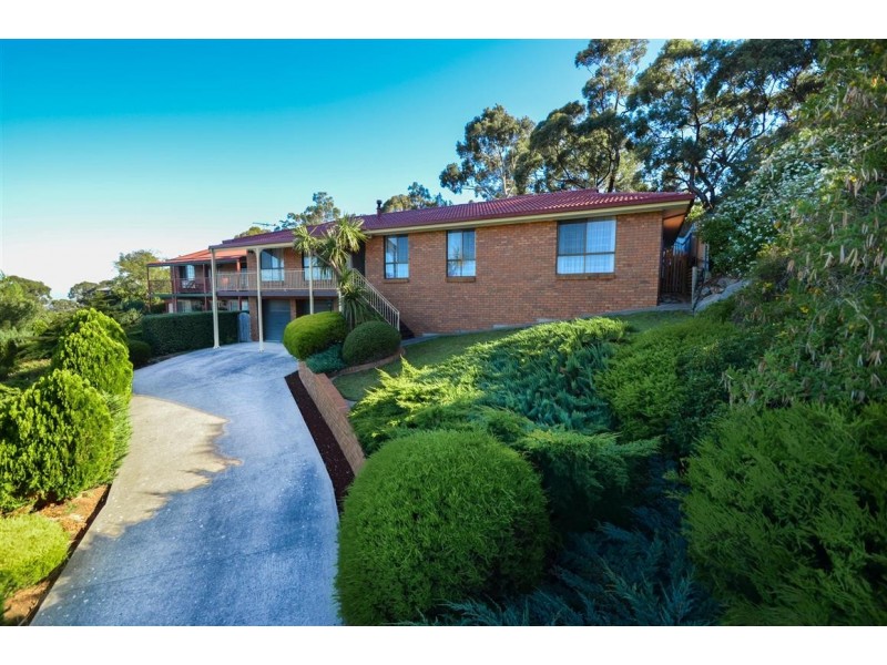 6 Challenger Court, Happy Valley SA 5159