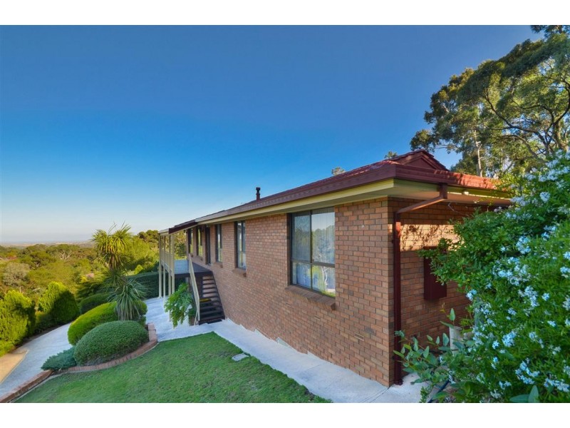 6 Challenger Court, Happy Valley SA 5159