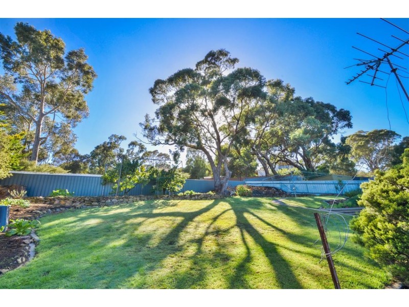 6 Challenger Court, Happy Valley SA 5159
