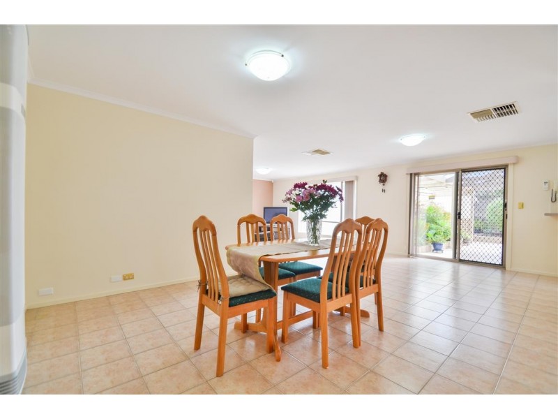 20 Talladira Way, Woodcroft SA 5162