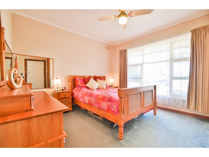 5 Redlac Road, Morphett Vale SA 5162