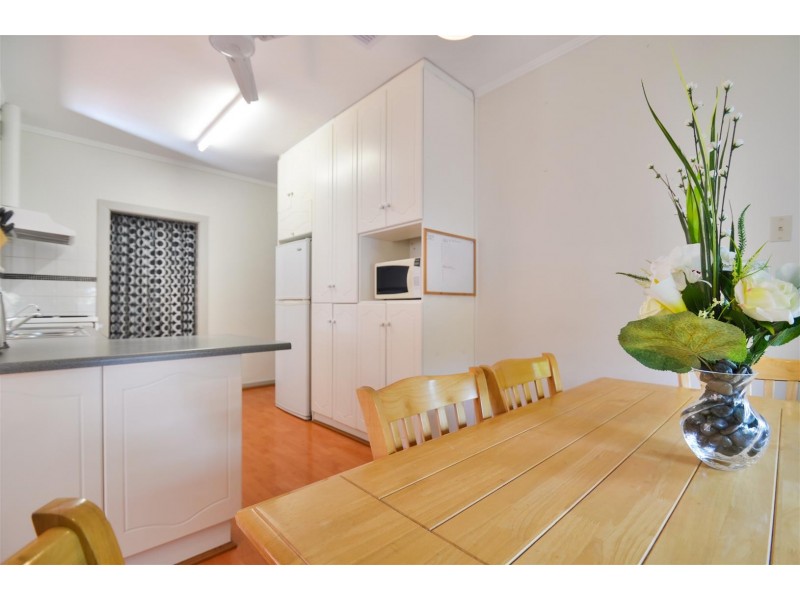 5 Redlac Road, Morphett Vale SA 5162