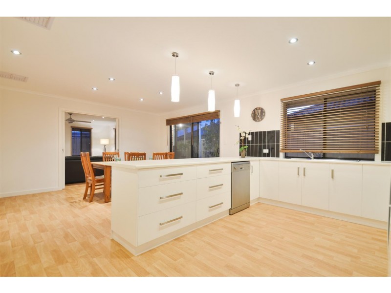 797 Grand Boulevard, Seaford Meadows SA 5169