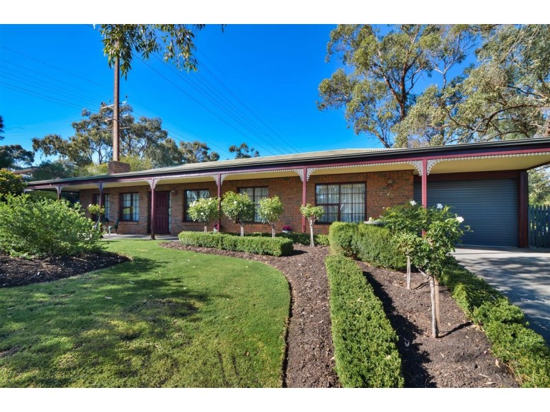 42 Gorelon Drive, Flagstaff Hill SA 5159