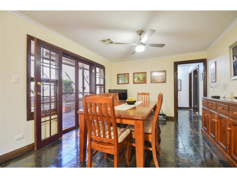 42 Gorelon Drive, Flagstaff Hill SA 5159