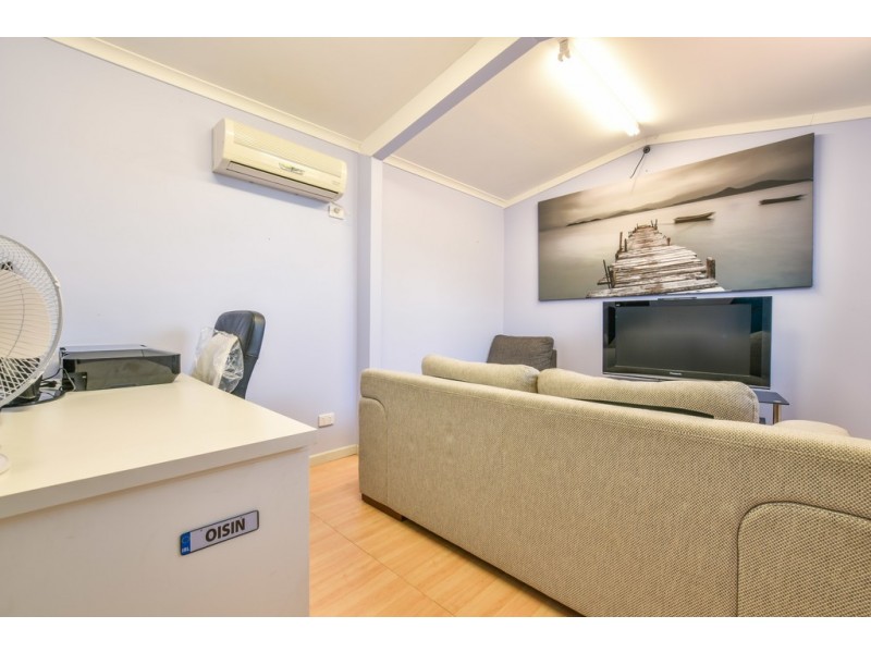 37 Manunda Way, Hallett Cove SA 5158