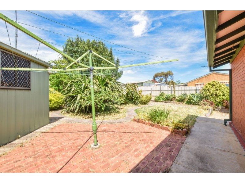 37 Manunda Way, Hallett Cove SA 5158
