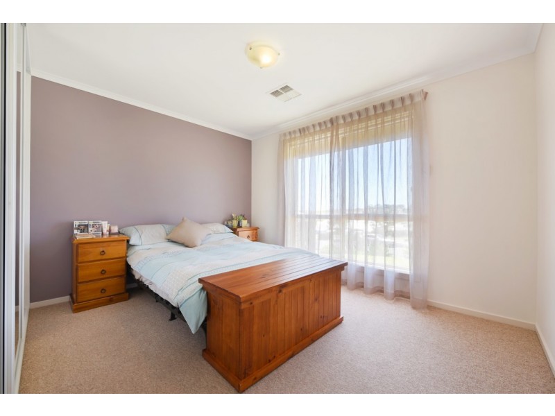 60 Serafino Drive, Noarlunga Downs SA 5168