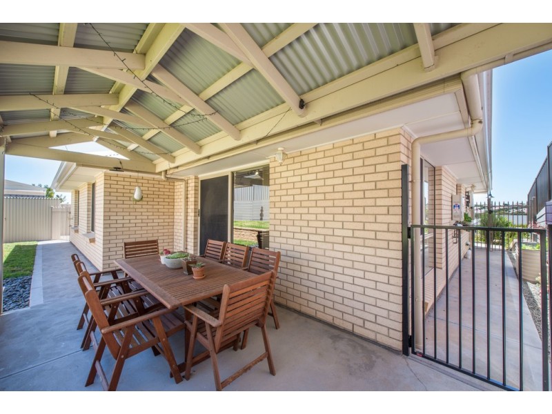 60 Serafino Drive, Noarlunga Downs SA 5168