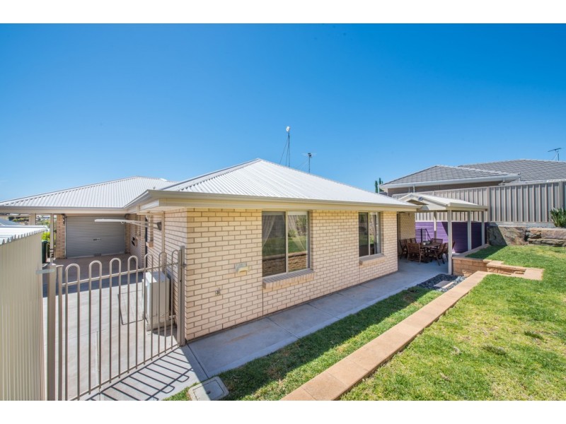 60 Serafino Drive, Noarlunga Downs SA 5168