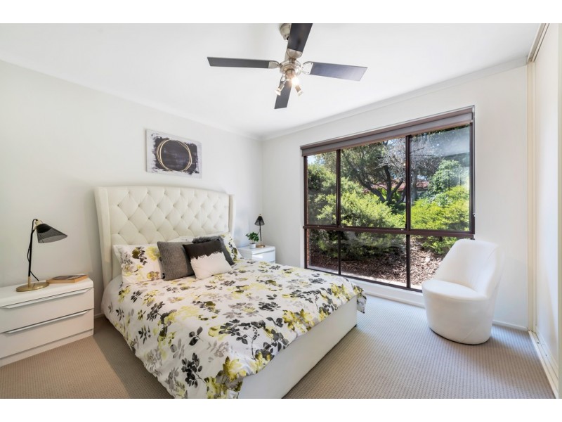 8 Claridge Court, Huntfield Heights SA 5163