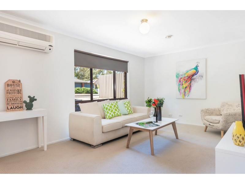 8 Claridge Court, Huntfield Heights SA 5163