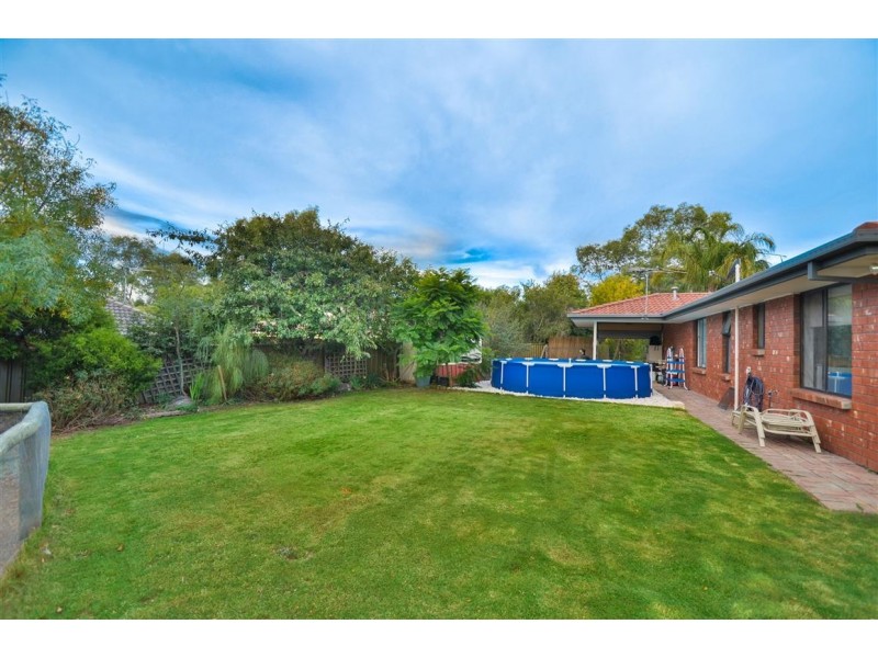 26 Bordeaux Drive, Woodcroft SA 5162