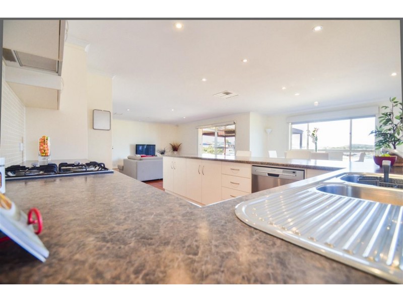 52 CURLEW STREET, Sheidow Park SA 5158