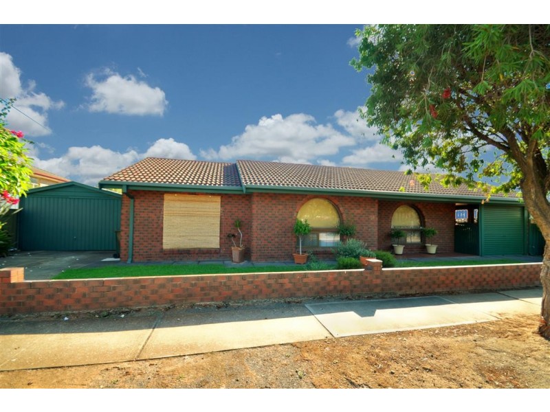 2a Winton Avenue, Hove SA 5048