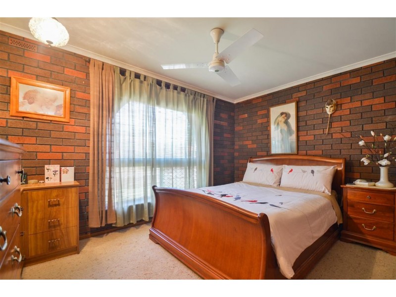 2a Winton Avenue, Hove SA 5048