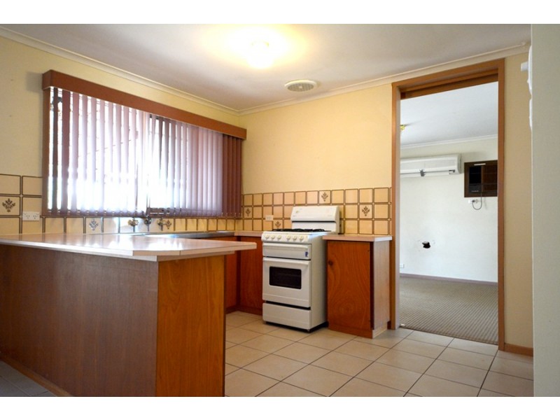 7 Garnet Crescent, Flagstaff Hill SA 5159