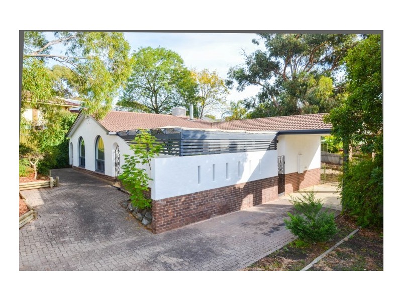 16 Opie Street, Aberfoyle Park SA 5159