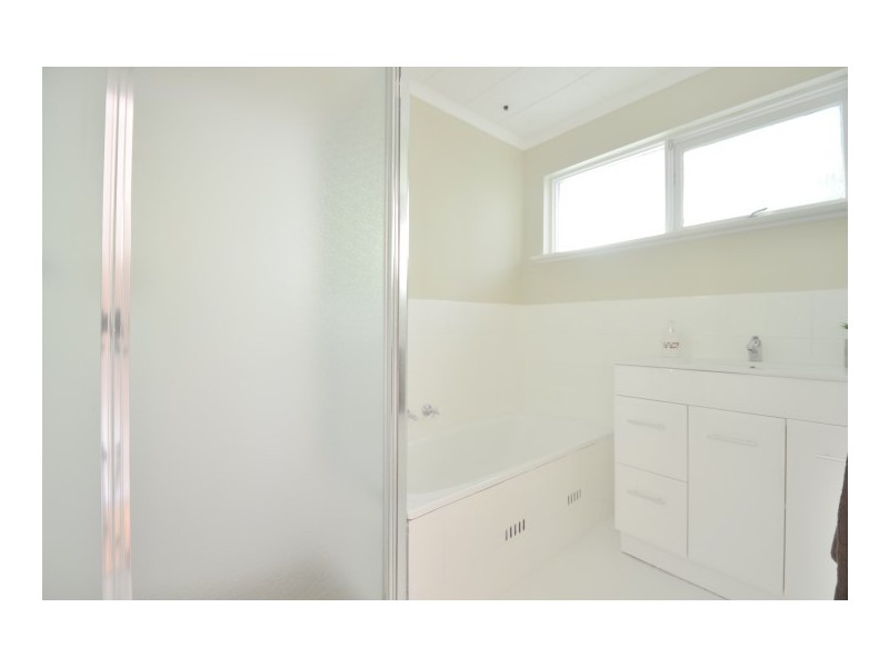 16 Opie Street, Aberfoyle Park SA 5159