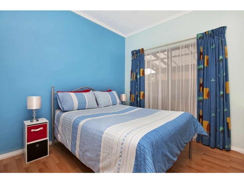 10a Olivier Crescent, Morphett Vale SA 5162