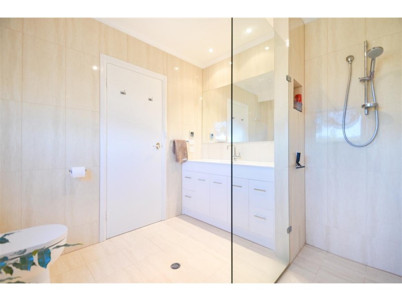 26 York Drive, Flagstaff Hill SA 5159