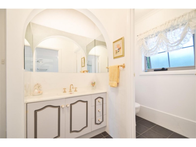 26 York Drive, Flagstaff Hill SA 5159