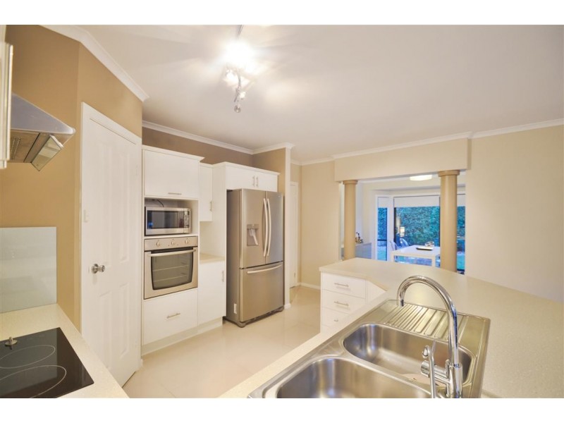 10 Autumn Court, Woodcroft SA 5162