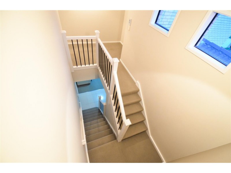 10 Autumn Court, Woodcroft SA 5162