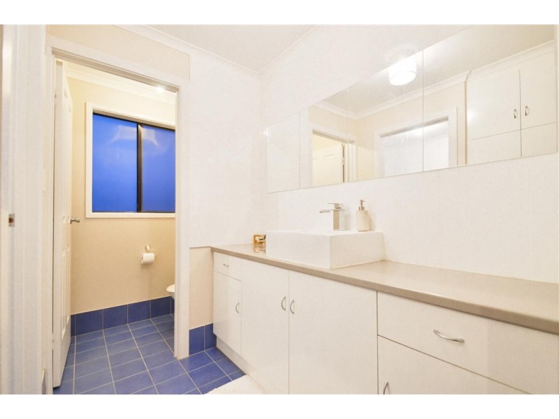 10 Autumn Court, Woodcroft SA 5162