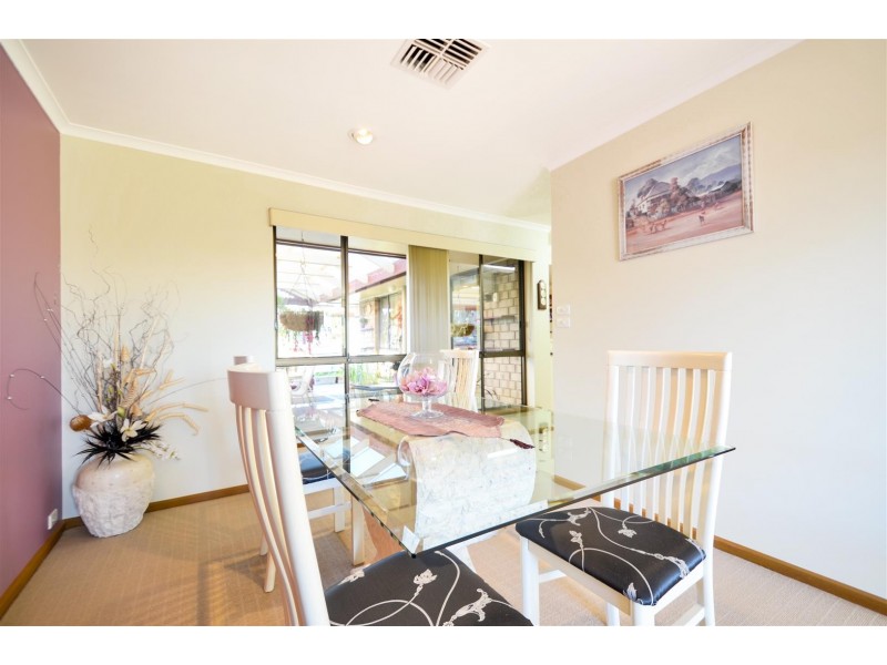 6 Apollo Drive, Hallett Cove SA 5158
