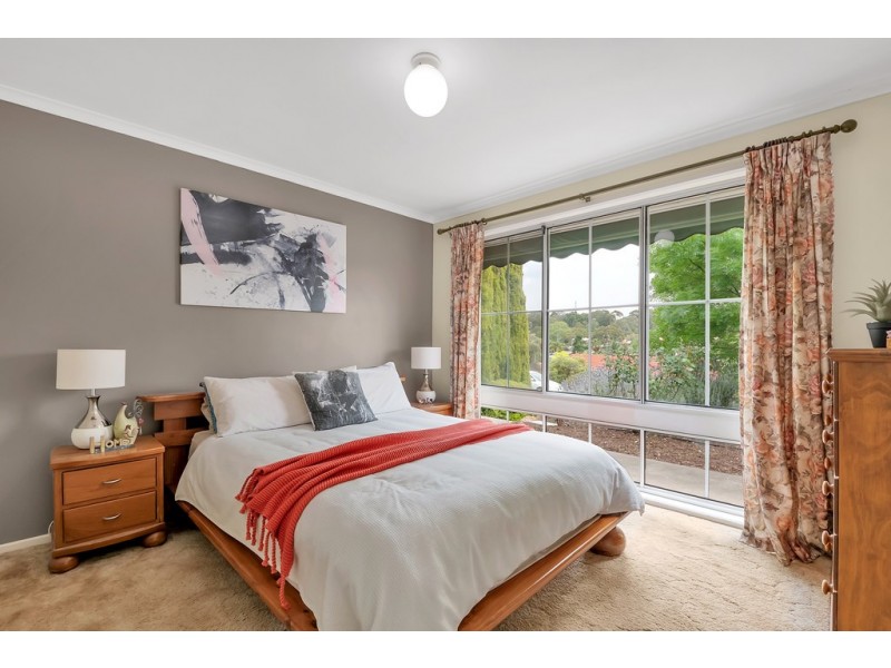 19 Banksia Road, Aberfoyle Park SA 5159