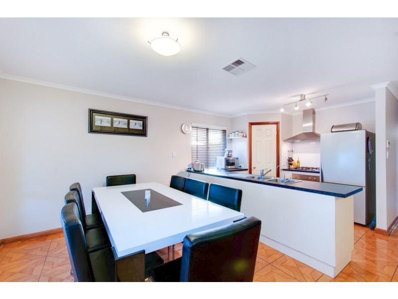 11 Verdant Parade, Woodcroft SA 5162