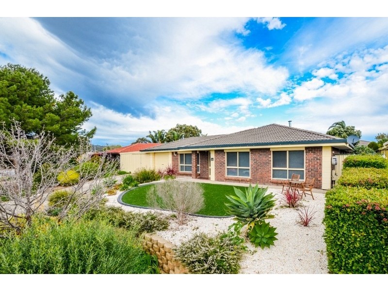 32 Sir James Hardy Way, Woodcroft SA 5162