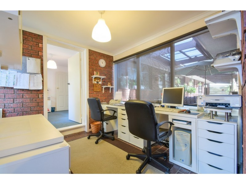 199 Chandlers Hill Rd, Happy Valley SA 5159