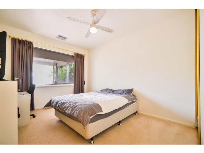 84 Nunyah Avenue, Park Holme SA 5043