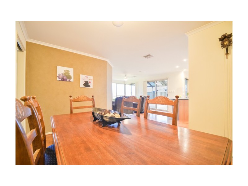 26 Torquay Drive, Seaford Rise SA 5169