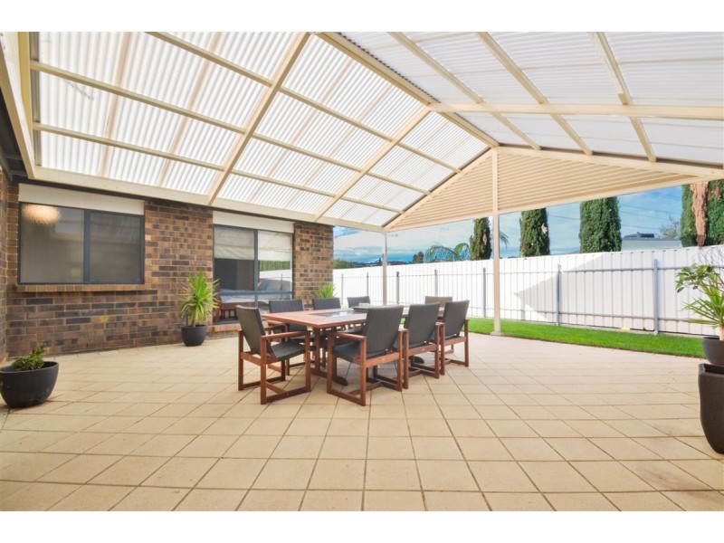 30 Estate Drive, Flagstaff Hill SA 5159